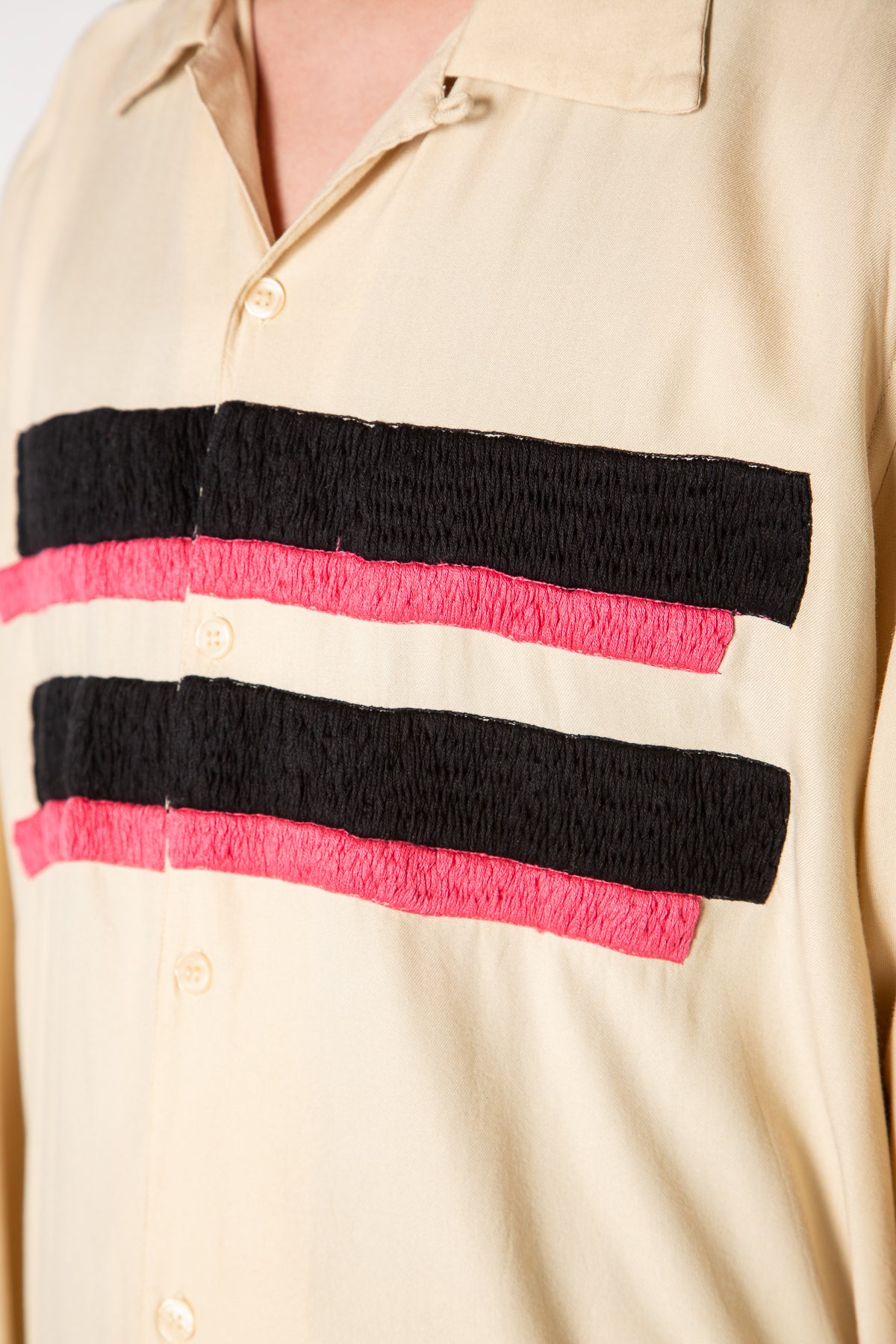 NOMARHYTHM TEXTILE | LINES EMBROIDERY LONG SLEEVE SHIRT