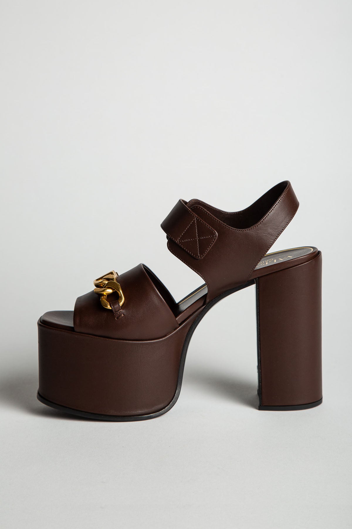 VALENTINO GARAVANI | V-LOGO CHAIN SANDALS - MAXFIELD LA