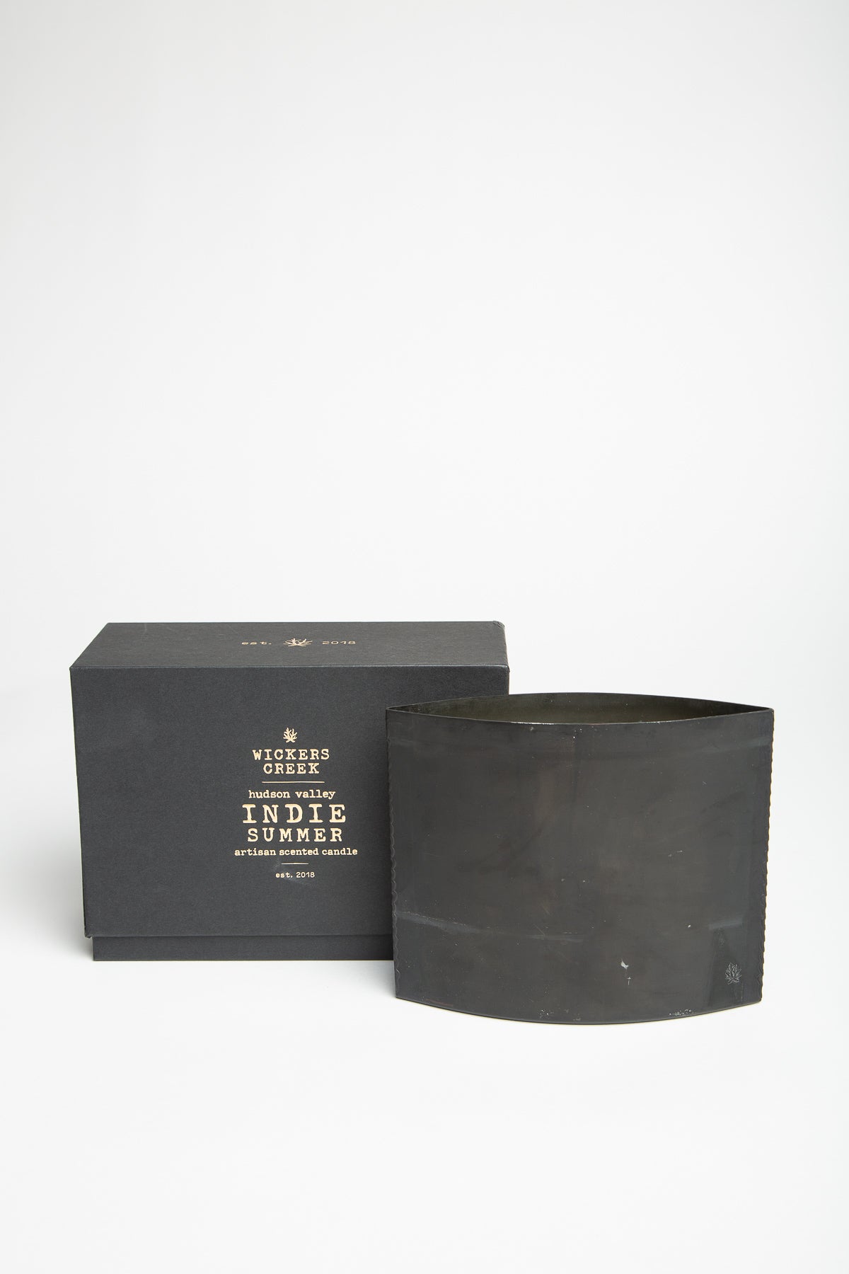 WICKER'S CREEK | INDIE SUMMER CANDLE - MAXFIELD LA