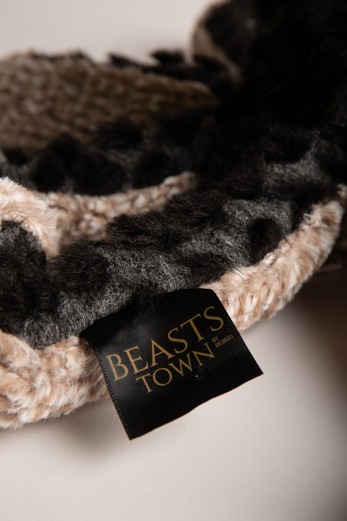 MAXFIELD PRIVATE COLLECTION | DEEP WATER DANDY PLUSH