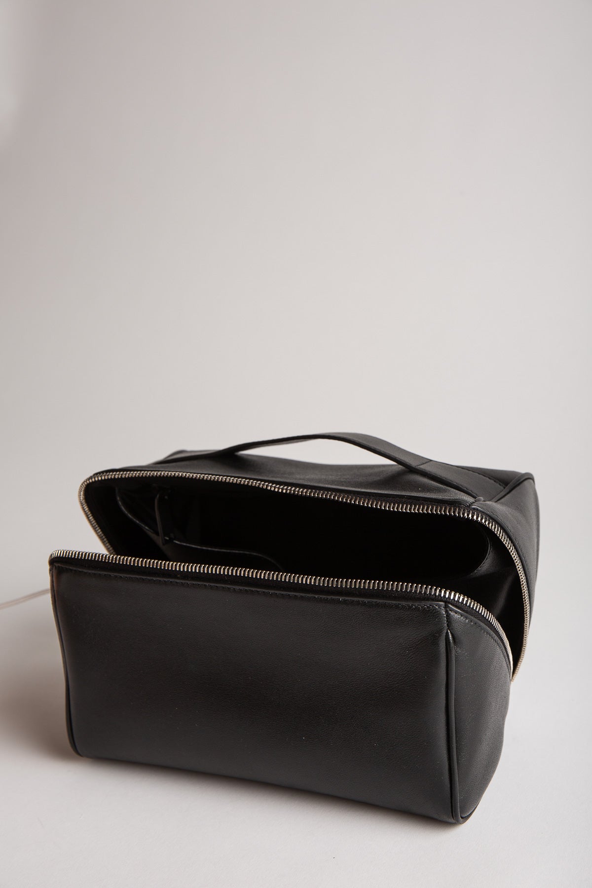 SAINT LAURENT | PARIS CUBE TROUSSE