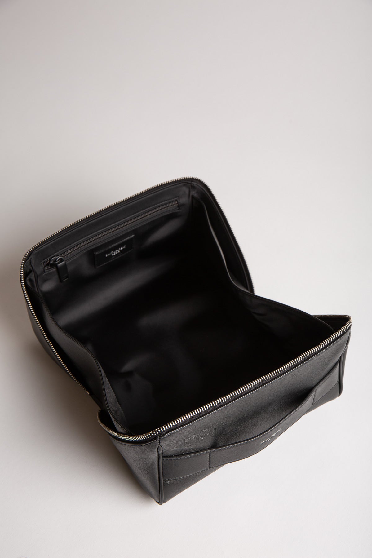 SAINT LAURENT | PARIS CUBE TROUSSE