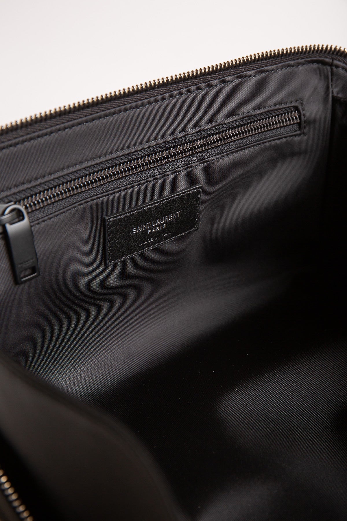 SAINT LAURENT | PARIS CUBE TROUSSE