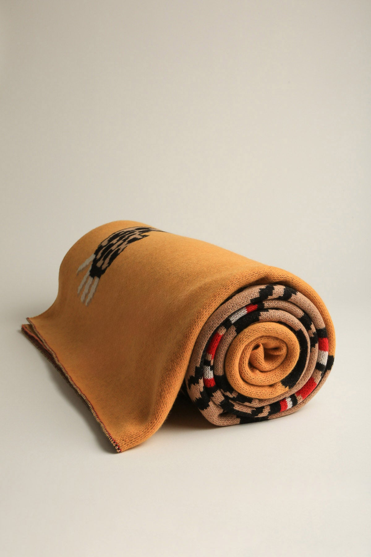 SAVED NEW YORK | TIGER RUG THROW - MAXFIELD LA