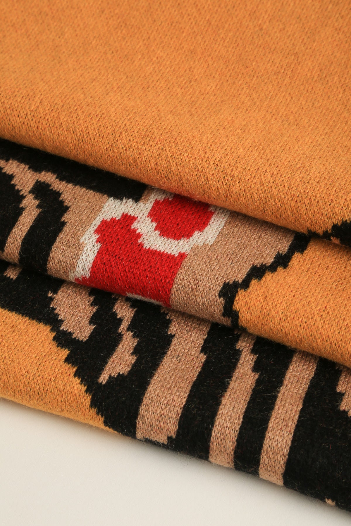 SAVED NEW YORK | TIGER RUG THROW - MAXFIELD LA