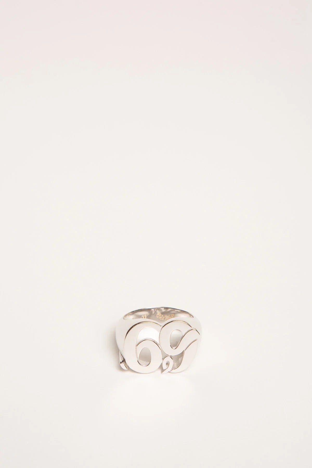 CHEMIST | WHITE GOLD L FACE 69 RING