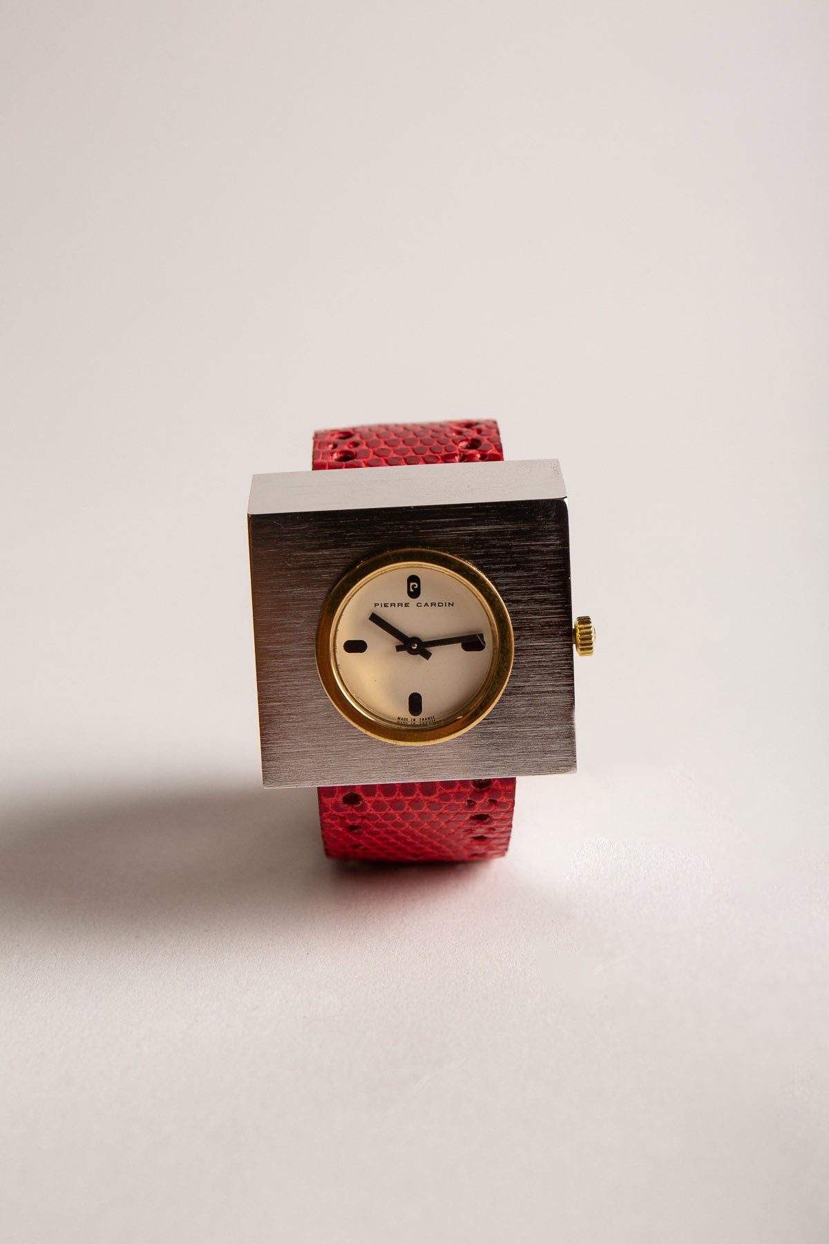 PIERRE CARDIN | 1971 STAINLESS STEEL DRIVER'S WRIST WATCH