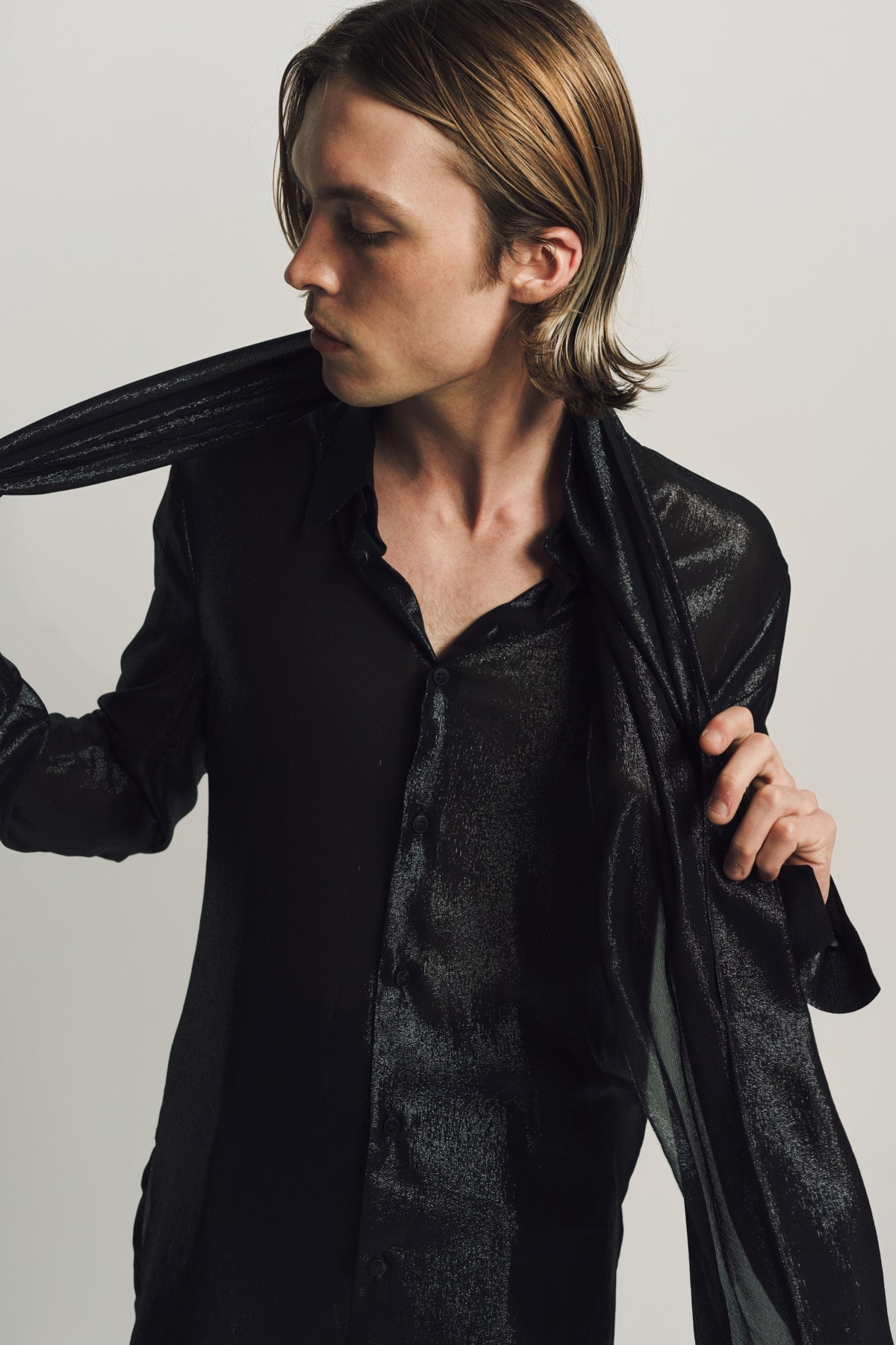 SAPIO | LAME SCARF - MAXFIELD LA