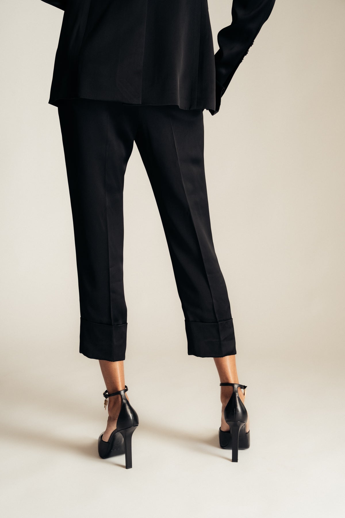 SAPIO | NO. 7 CUFFED PANTS
