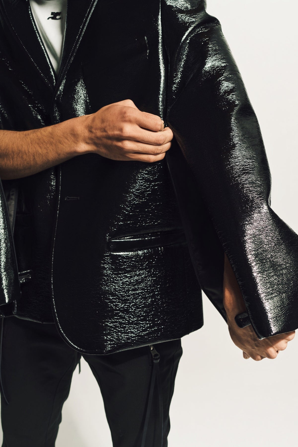 COURRÈGES | ZIPPED SLEEVES VINYL TAILORED JACKET - MAXFIELD LA