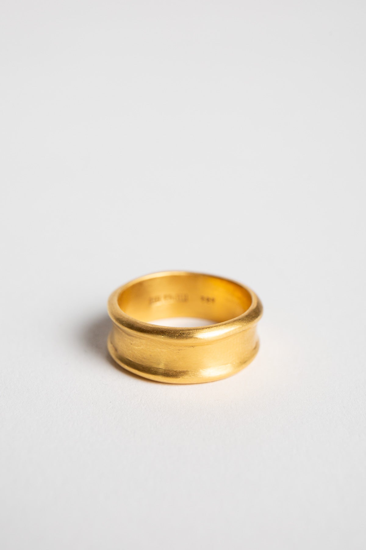 ELI HALILI | 22K CONCAVE RING