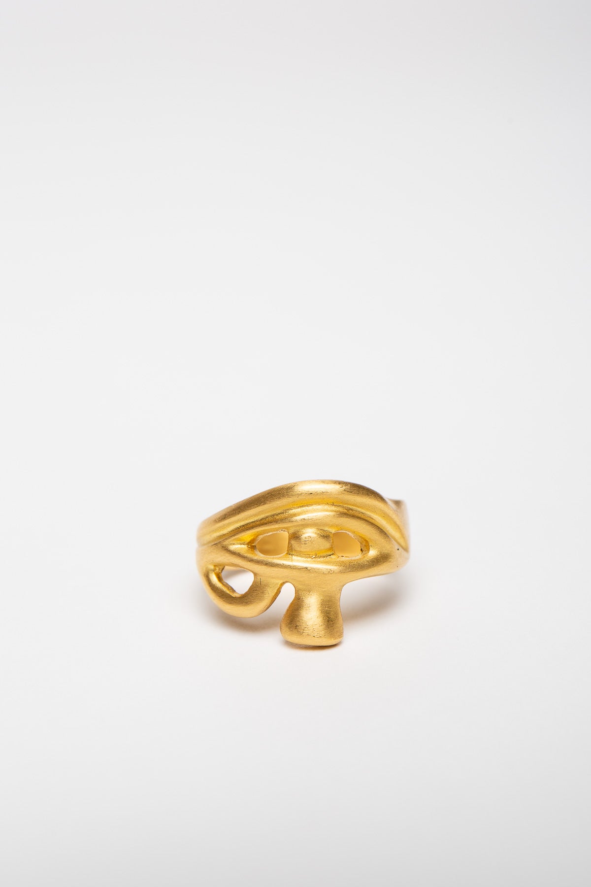 ELI HALILI | 22K EYE OF HORUS RING