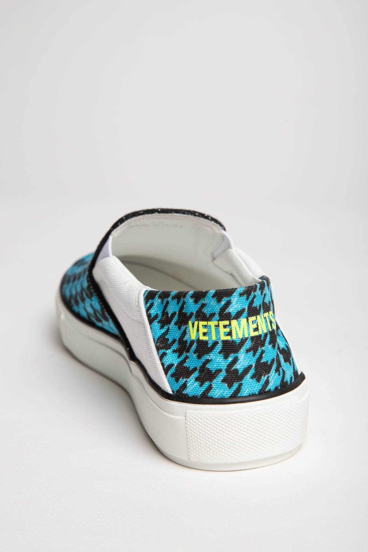 VETEMENTS | BLUE HOUNDSTOOTH BABOUCHE SLIP ON SNEAKERS