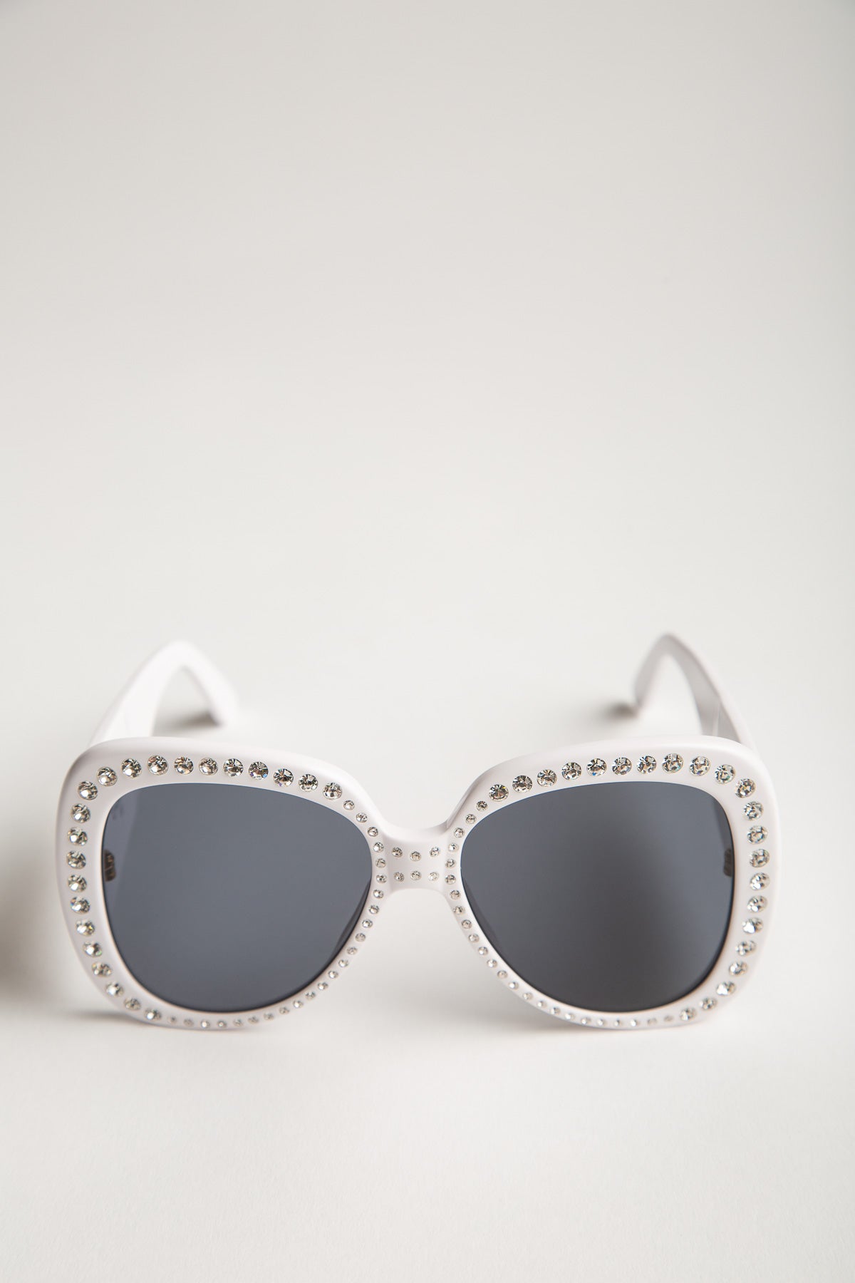 Vintage Chanel oversized sunglasses Chanel 6032 1021 8G – Vintage Frames Company main image 2