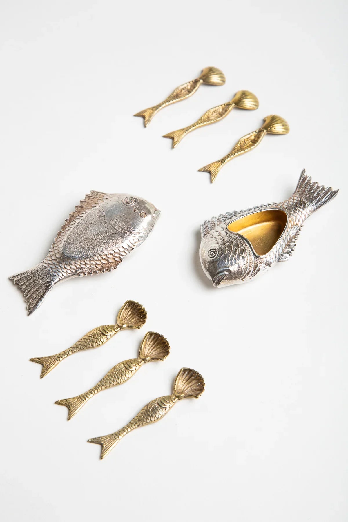 MAXFIELD PRIVATE COLLECTION | 1940'S ATTILIO CODOGNATO SET OF 12 VENETIAN SILVER SALT CELLARS