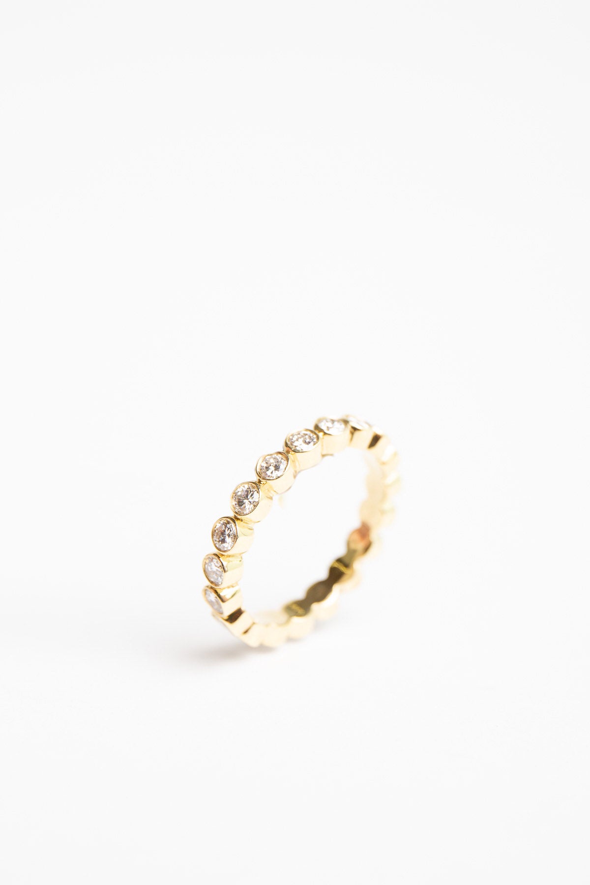 MAUD JEWELRY | 18K GOLD 19 DIAMOND STACK RING - MAXFIELD LA