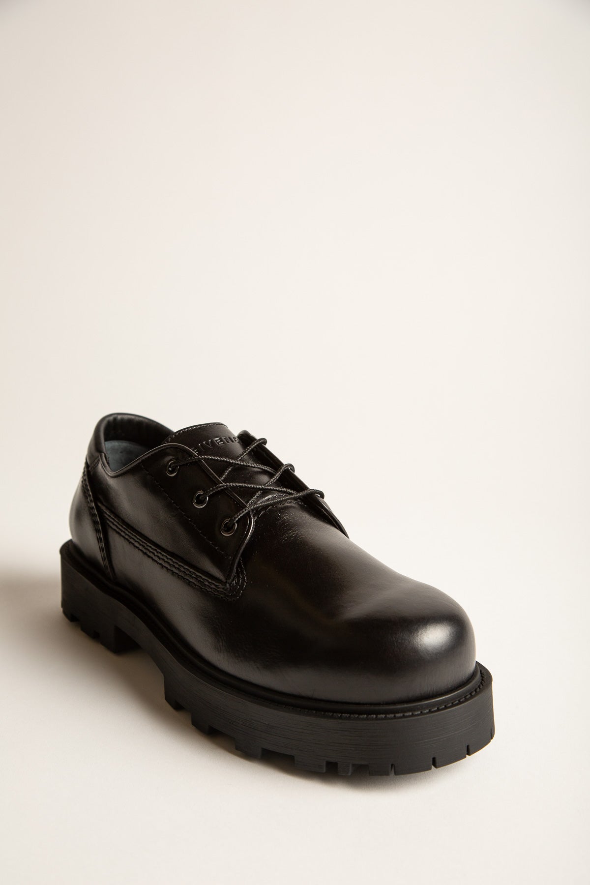 GIVENCHY | STORM DERBIES - MAXFIELD LA