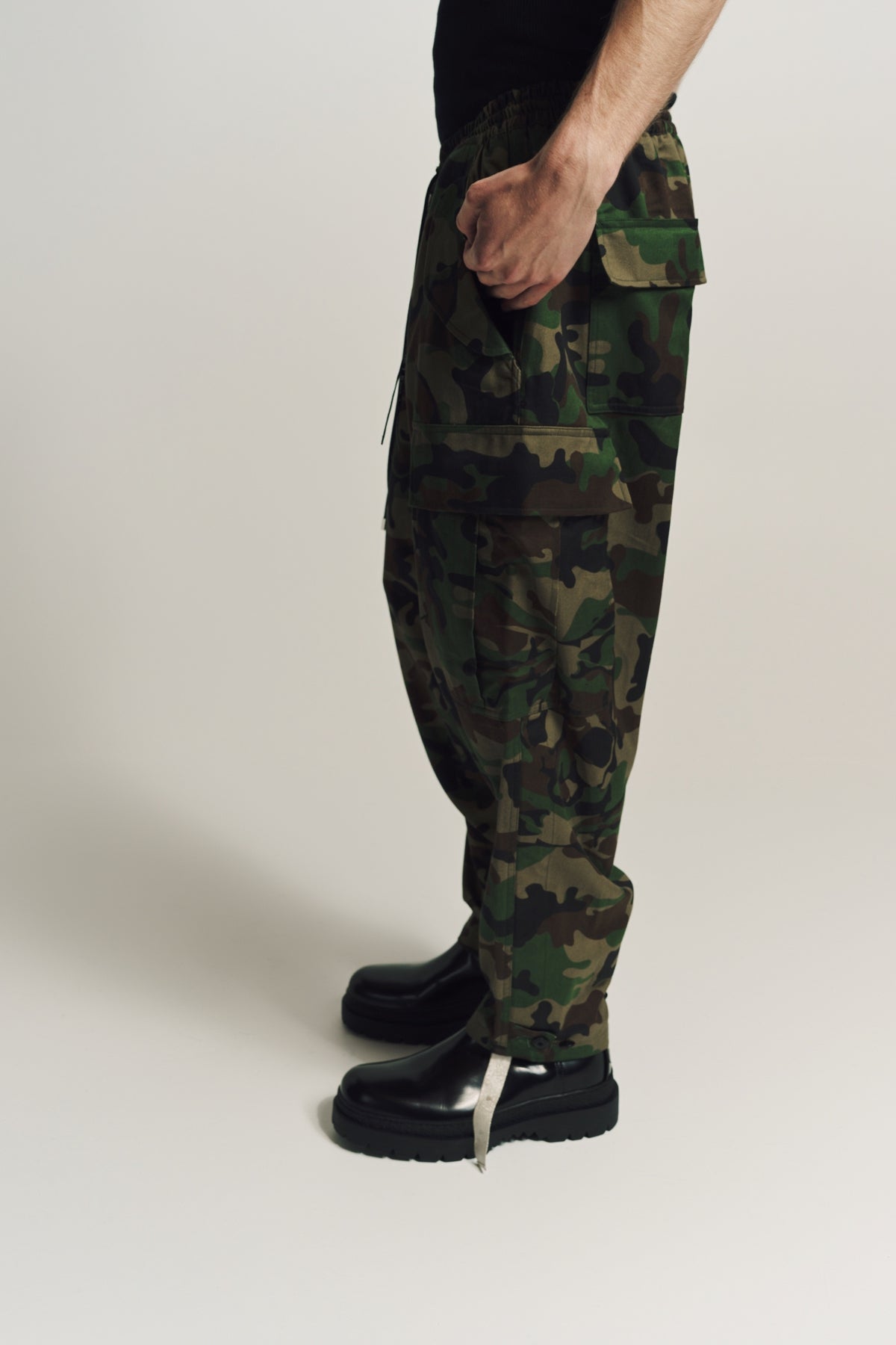 MASTERMIND | WIDE CAMO CARGO PANTS - MAXFIELD LA