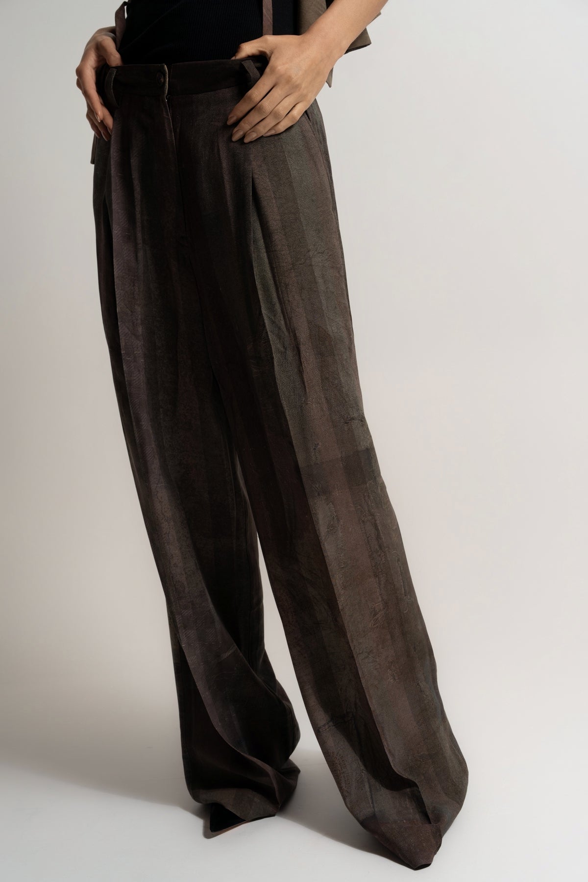 ZIGGY CHEN | LONG TROUSERS - MAXFIELD LA