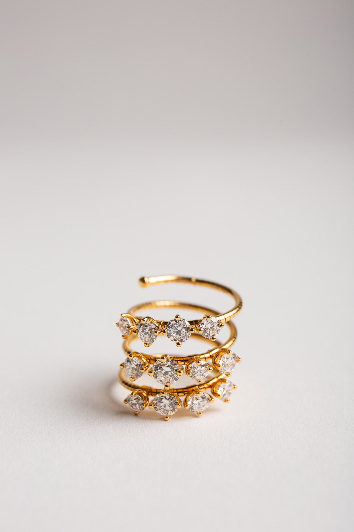 MATTIA CIELO | YELLOW GOLD DIAMOND SPIRAL RING