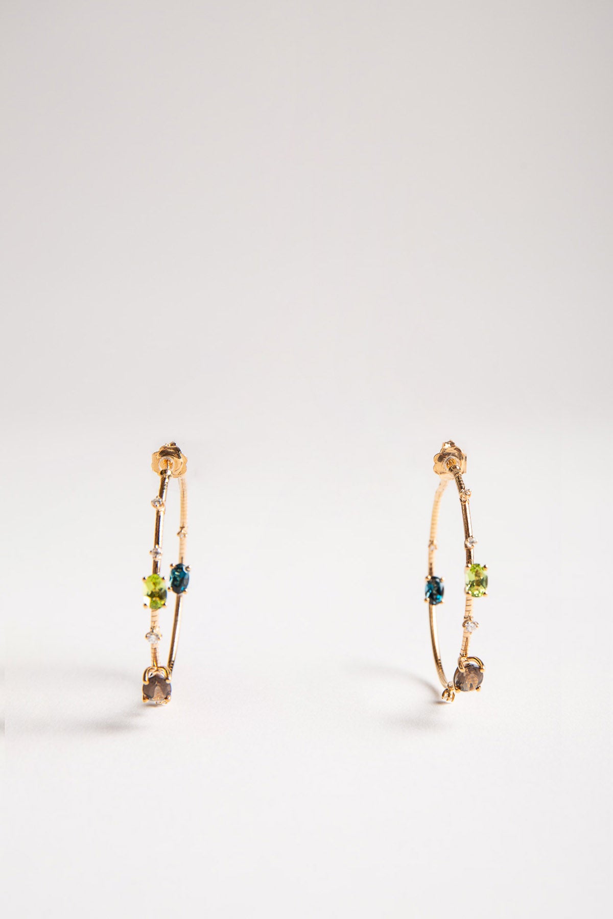 MATTIA CIELO | YELLOW GOLD MULTI STONE HOOP EARRINGS