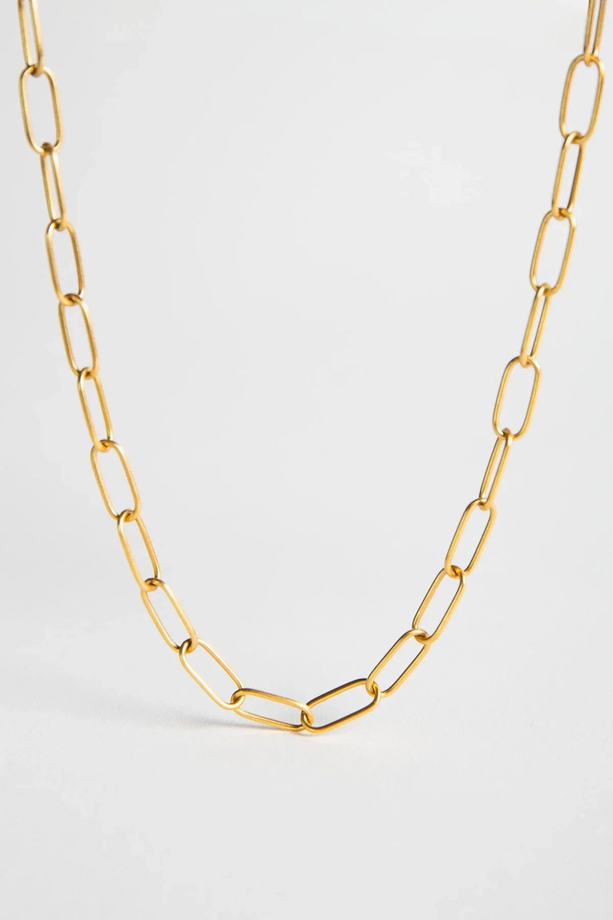 ELI HALILI | YELLOW GOLD THIN OVAL NECKLACE