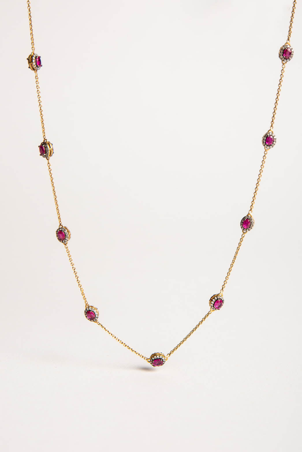 AMRAPALI LONDON | 18K YELLOW GOLD MINI RAJ RUBY NECKLACE