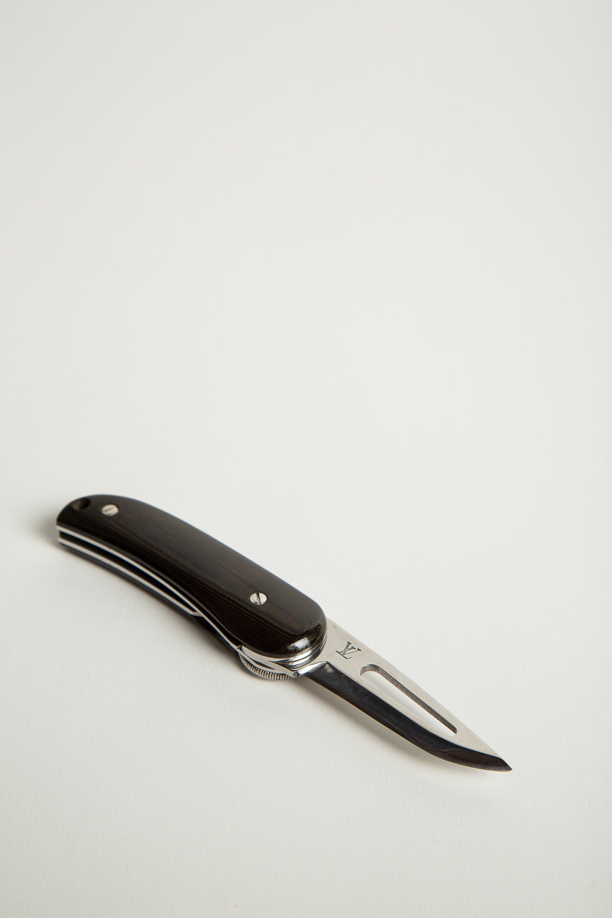 LOUIS VUITTON | 1995 AMERICA'S CUP POCKET KNIFE - MAXFIELD LA