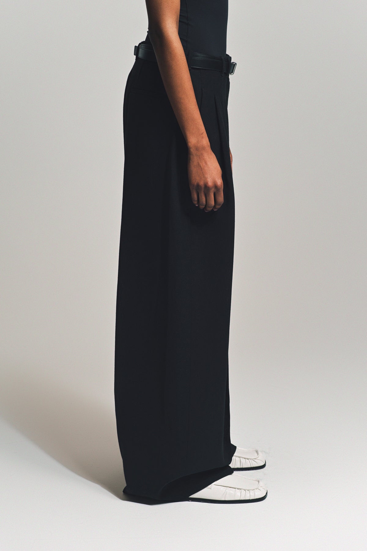 JIL SANDER | BELTED TROUSERS