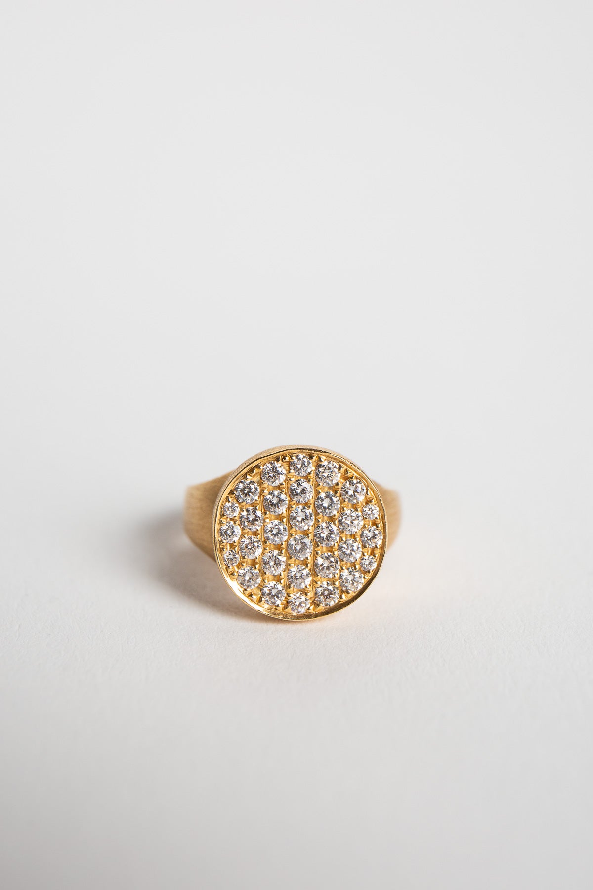 STEFERE | YELLOW GOLD & DIAMOND RING
