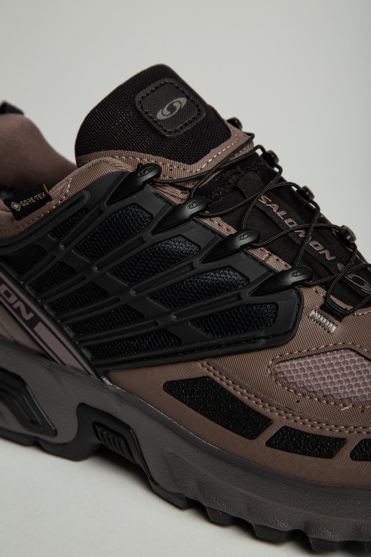 SALOMON | ACS PRO GORE-TEX SNEAKERS - MAXFIELD LA