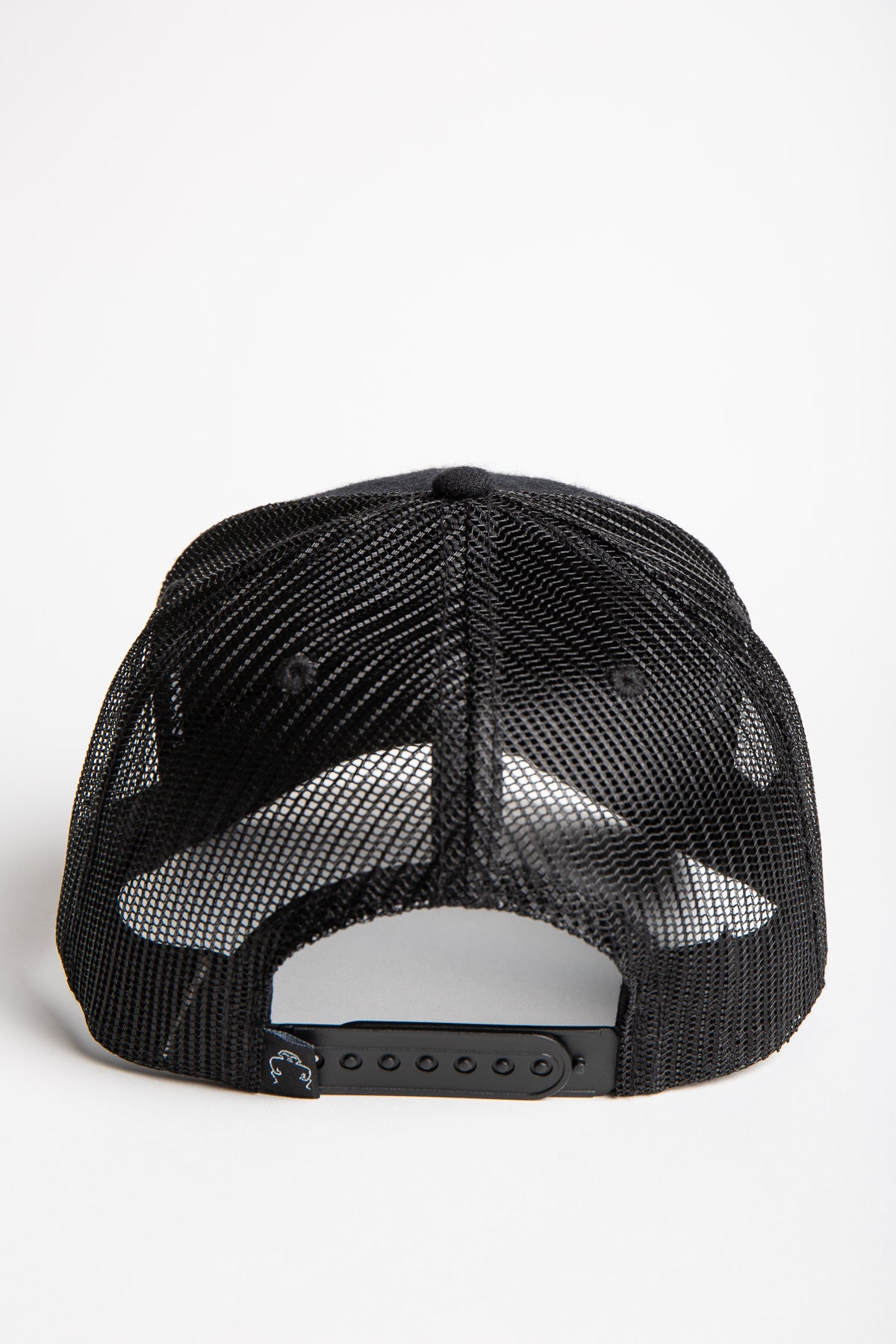 NAHMIAS | MAXFIELD TRUCKER HAT - MAXFIELD LA