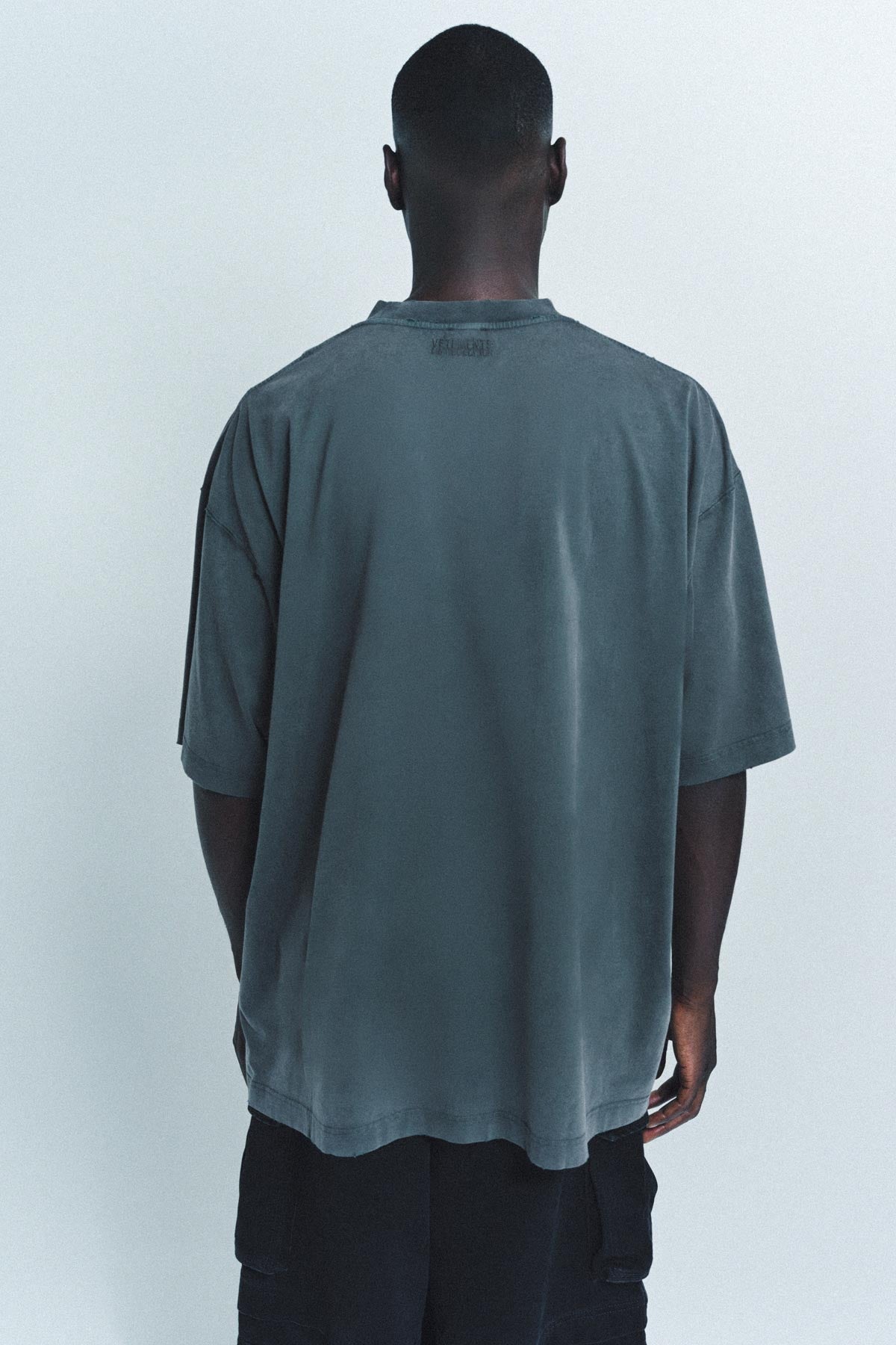 VETEMENTS | TEASE ME SHORT SLEEVE TEE - MAXFIELD LA