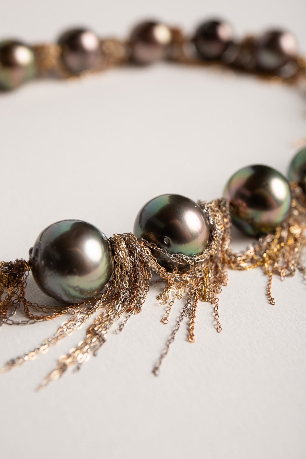 MARTIN BERNSTEIN | GOLD PEARL NECKLACE