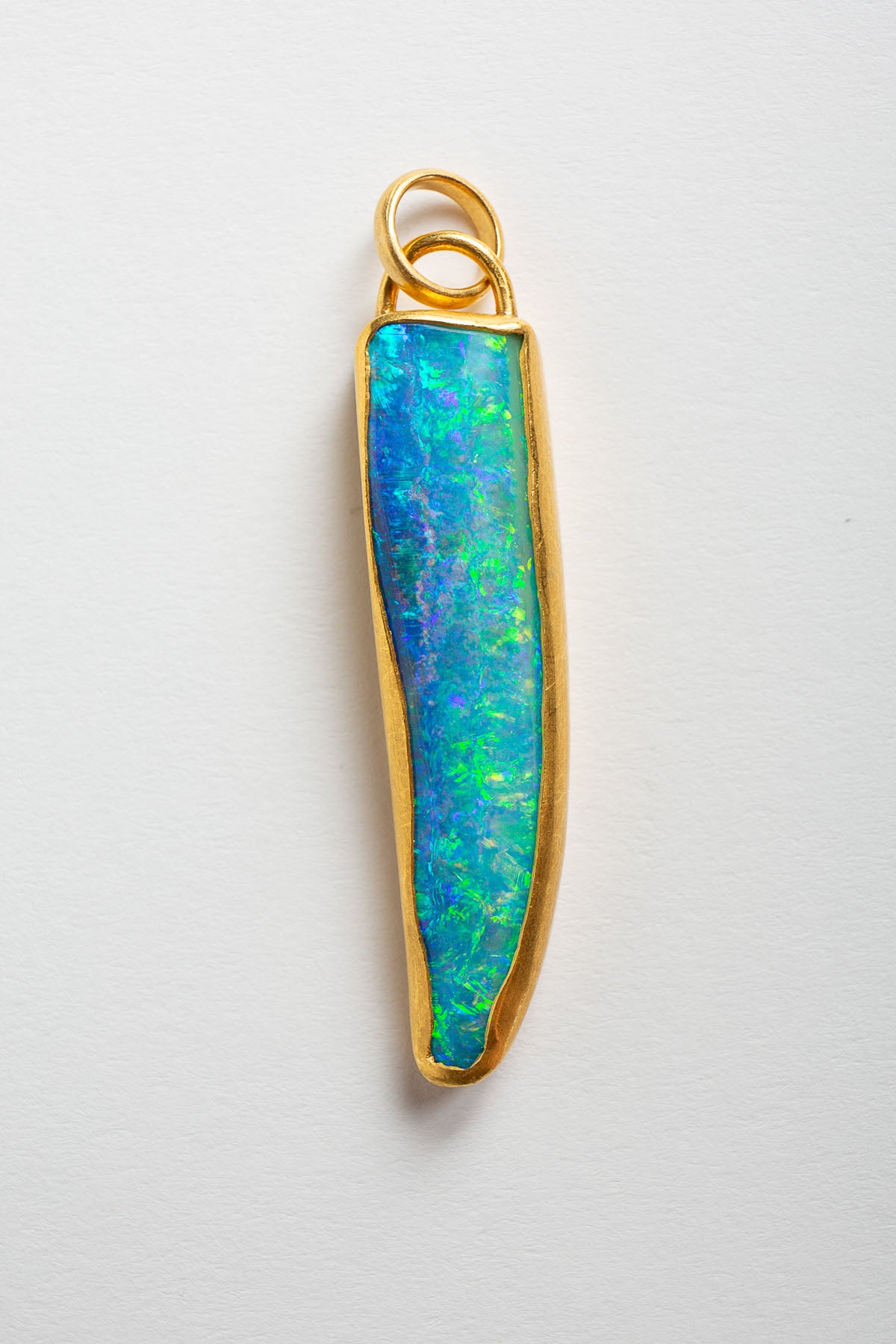 ELI HALILI | YELLOW GOLD & OPAL PENDANT