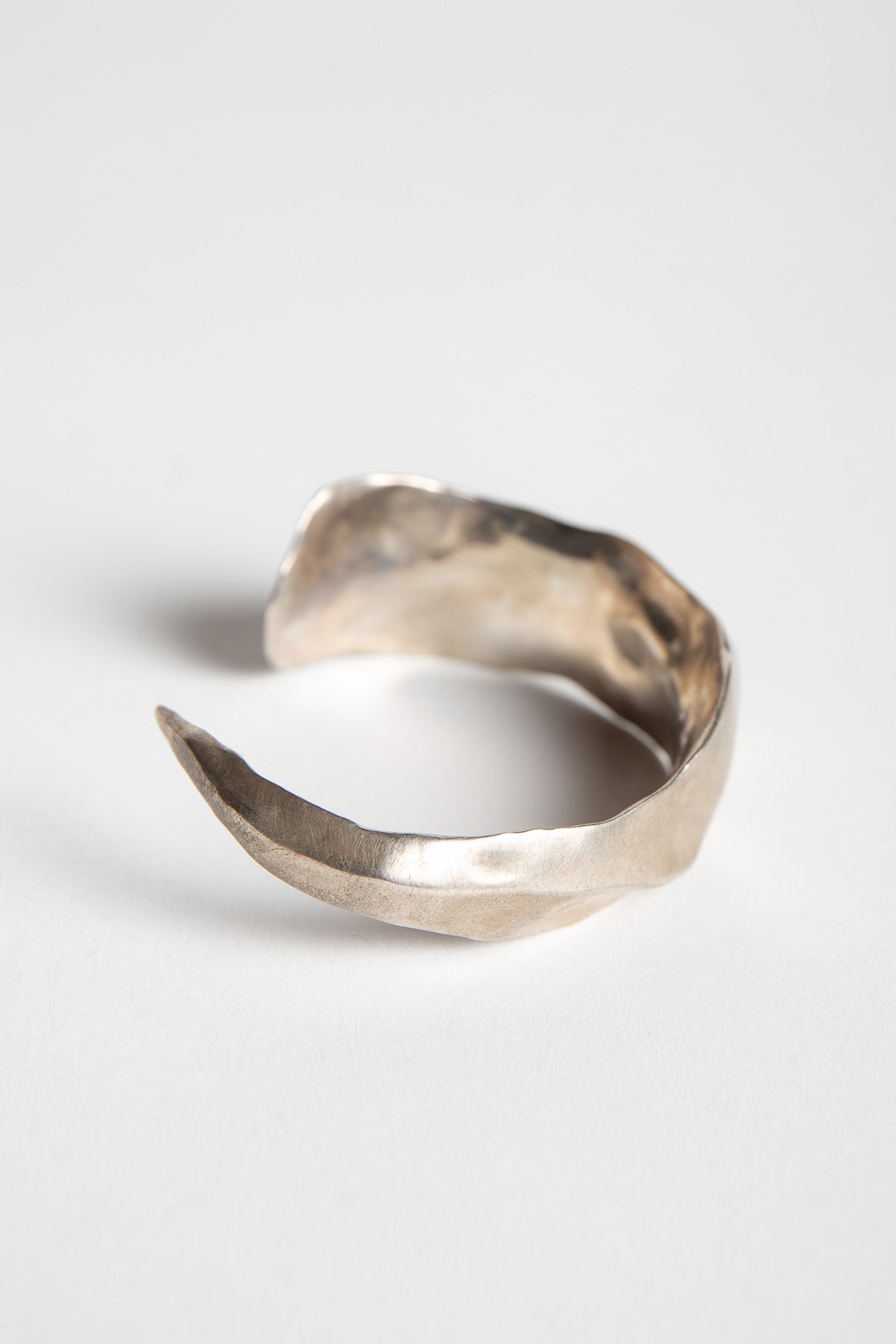 VAGUJHELYI | HORN CUFF SATIN BRACELET