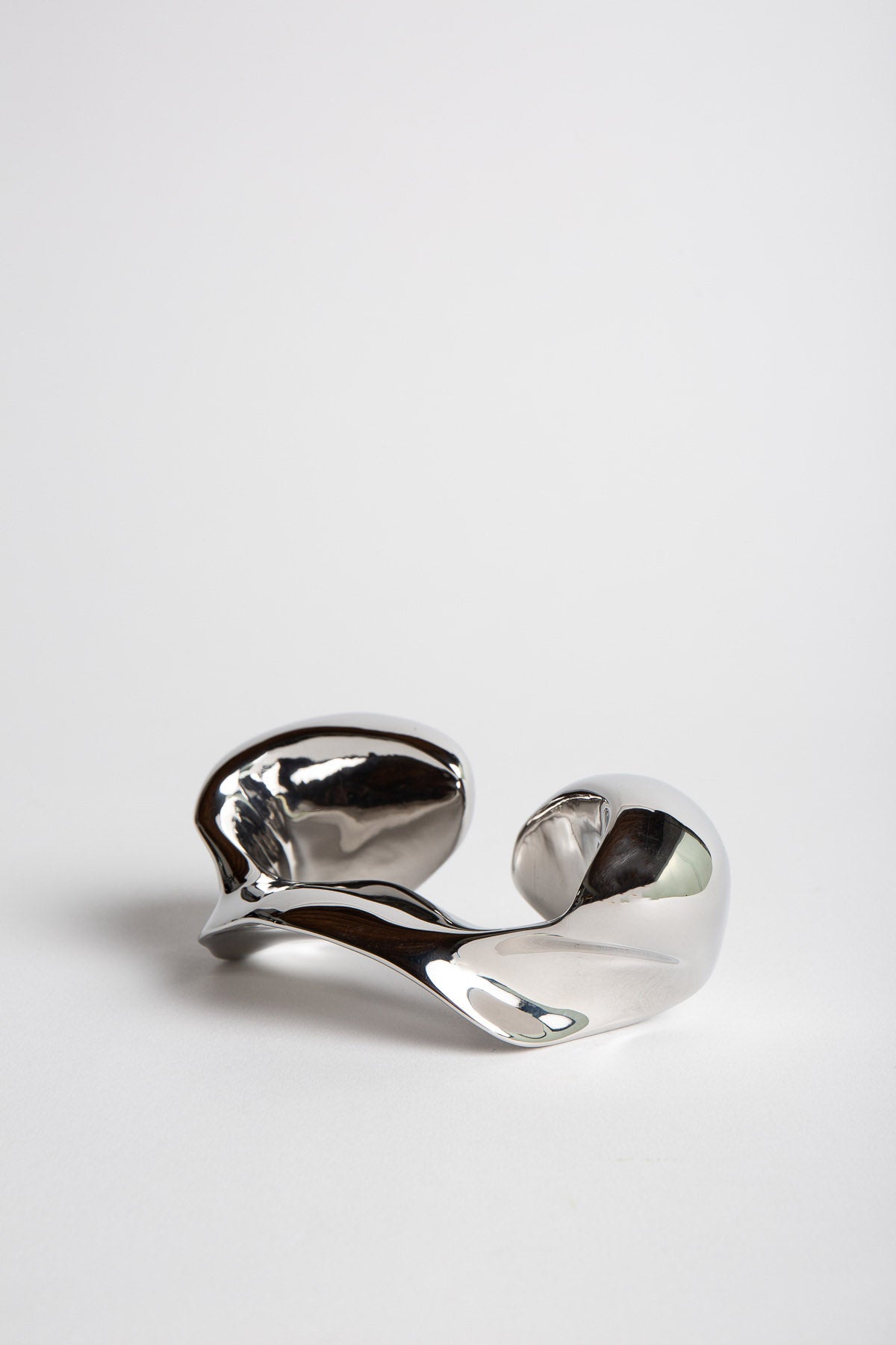 VAGUJHELYI | 2LB STAINLESS STEEL WEIGHTS - MAXFIELD LA
