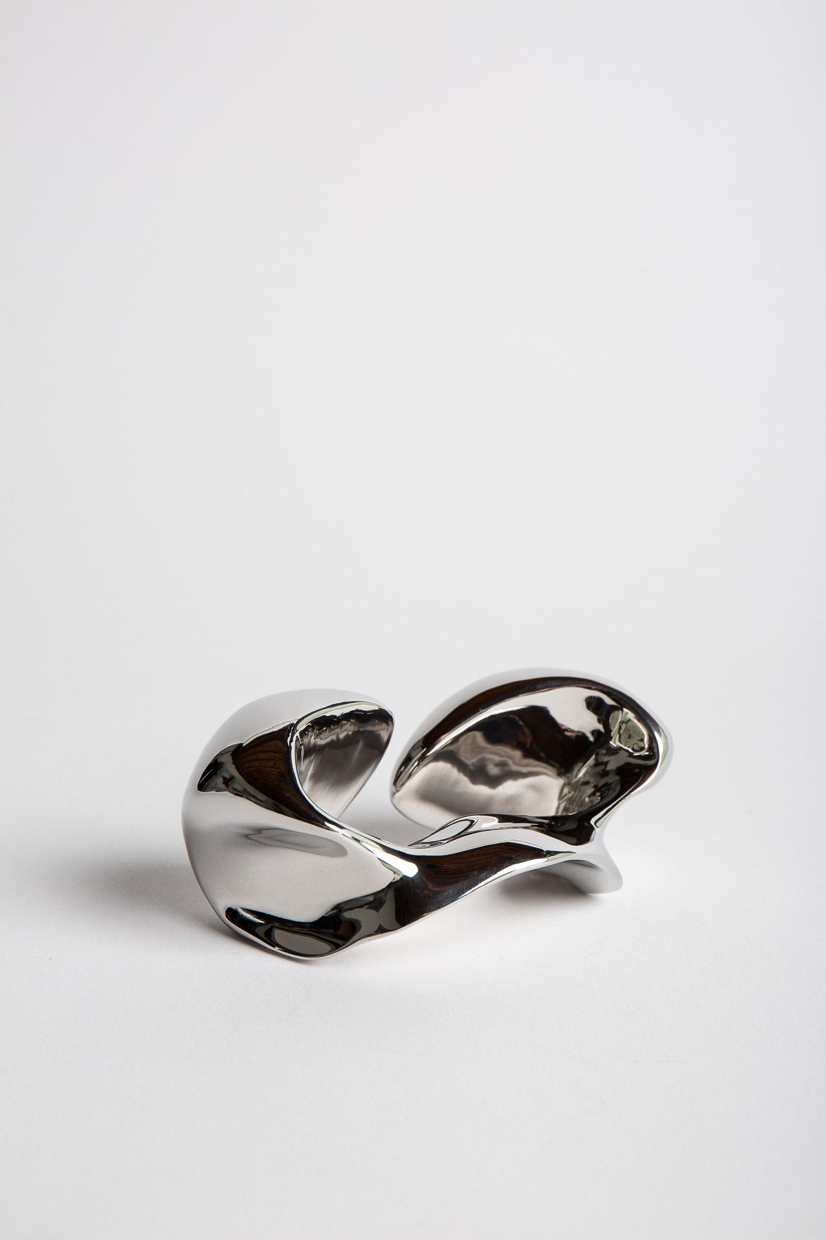 VAGUJHELYI | 2LB STAINLESS STEEL WEIGHTS - MAXFIELD LA