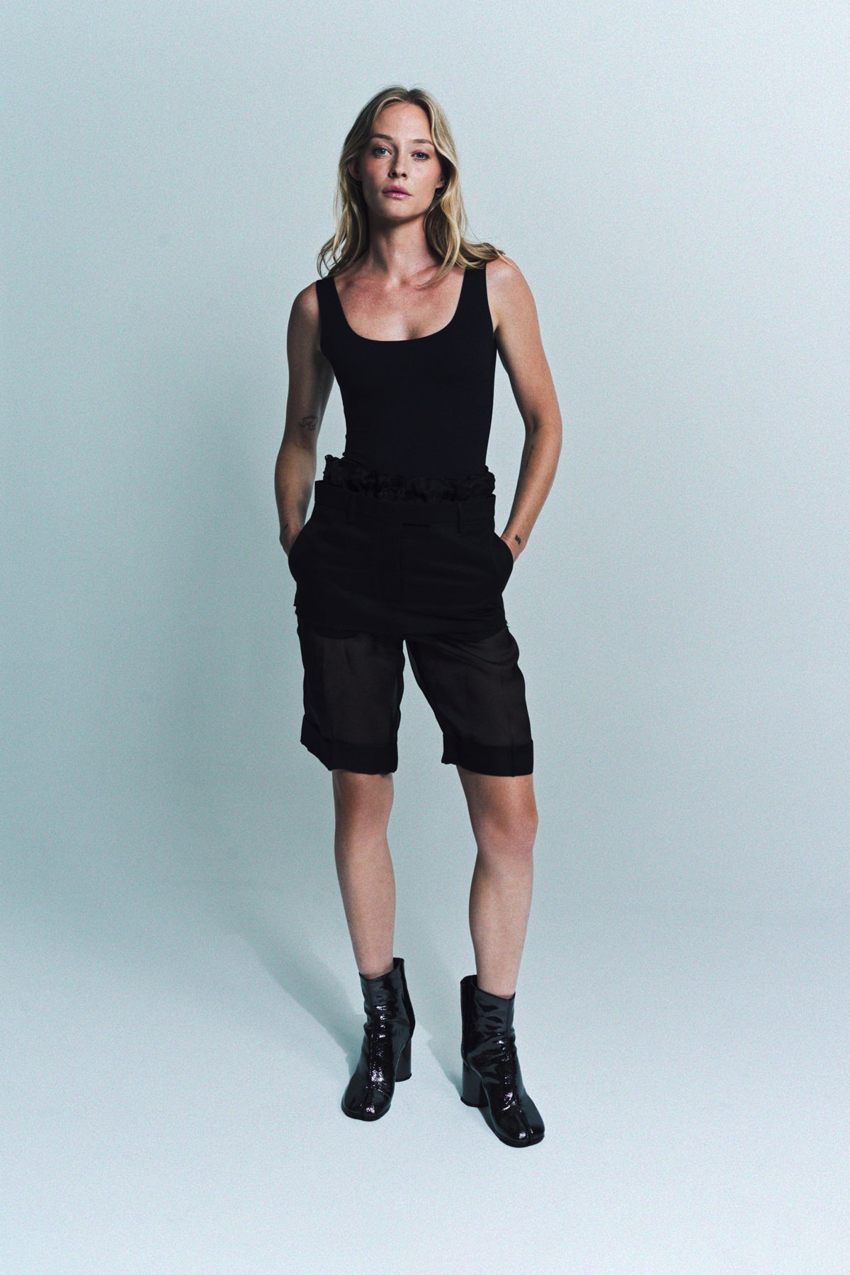 美品✨Maison Margiela CROPPED KICK-FLARE MAISON MARGIELA | LAYERED SKIRT SHORTS