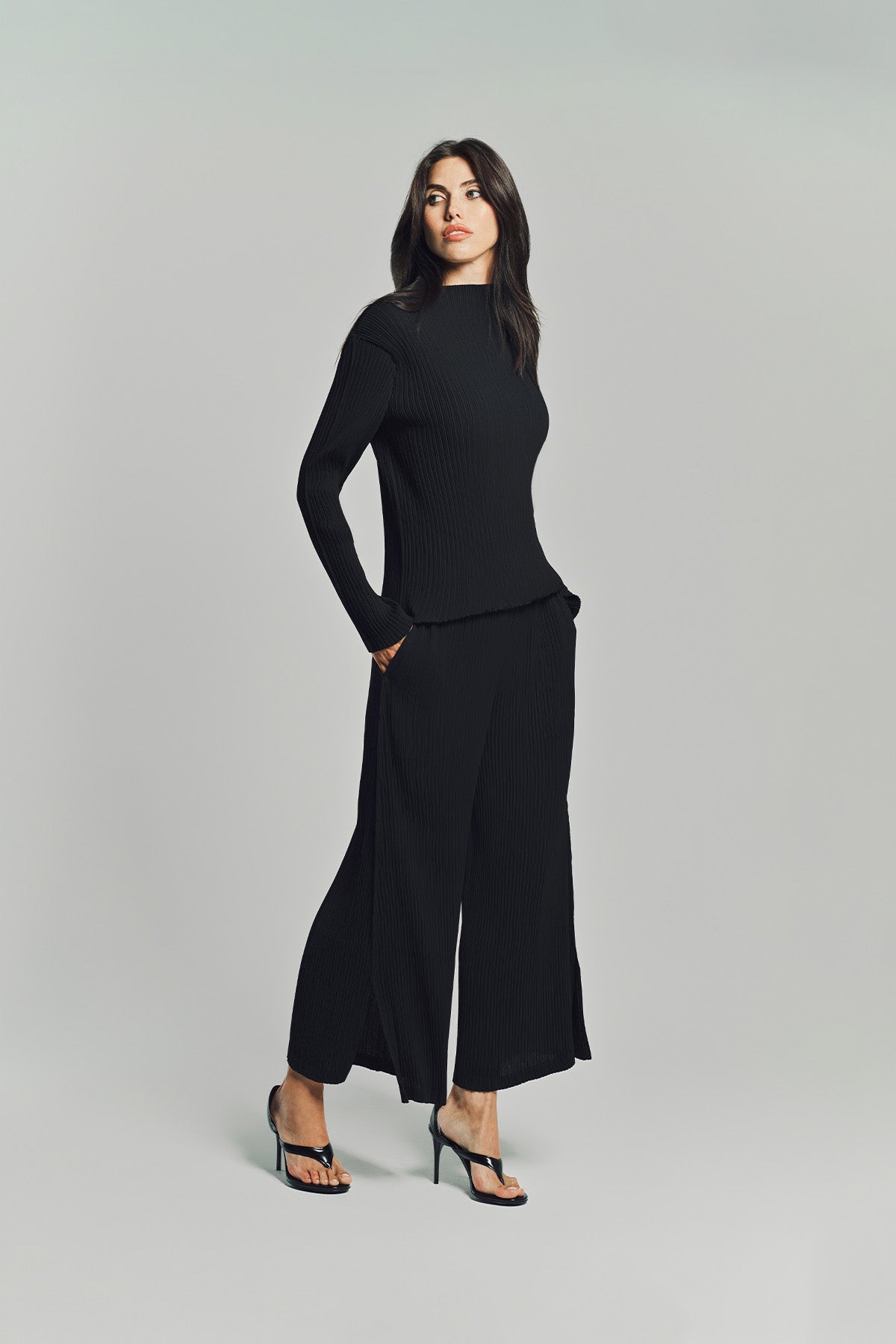 ISSEY MIYAKE | HATCHING PLEATED SHIRT