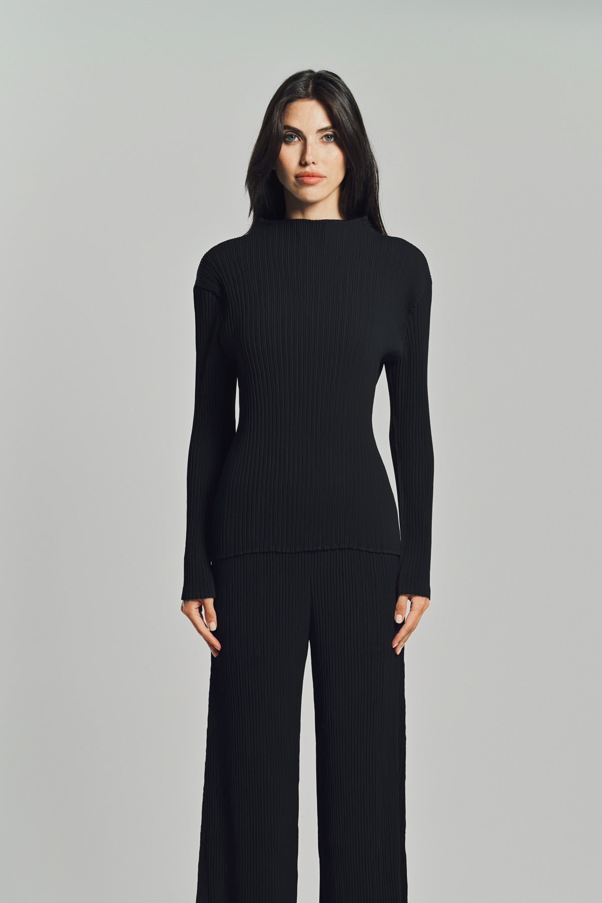 ISSEY MIYAKE | HATCHING PLEATED SHIRT