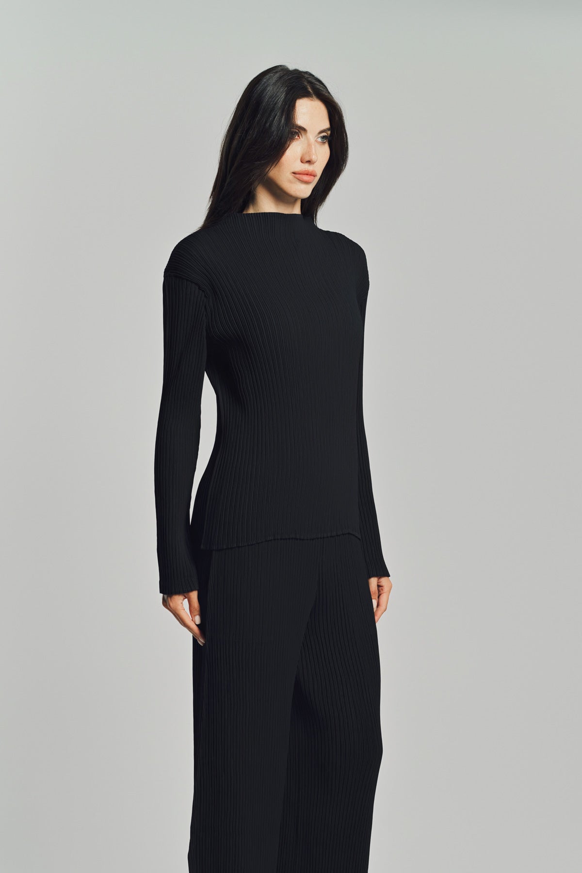 ISSEY MIYAKE | HATCHING PLEATED SHIRT