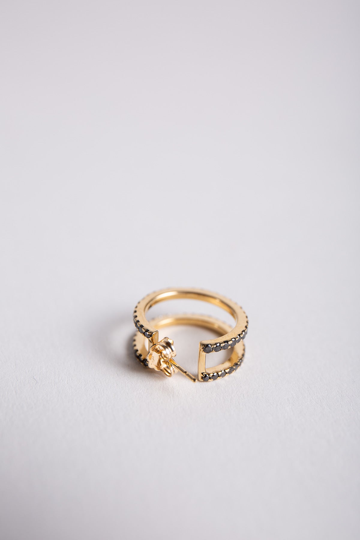 JOANNE FISKE | BLACK DIAMOND DOUBLE ROW EARRING (SINGLE)