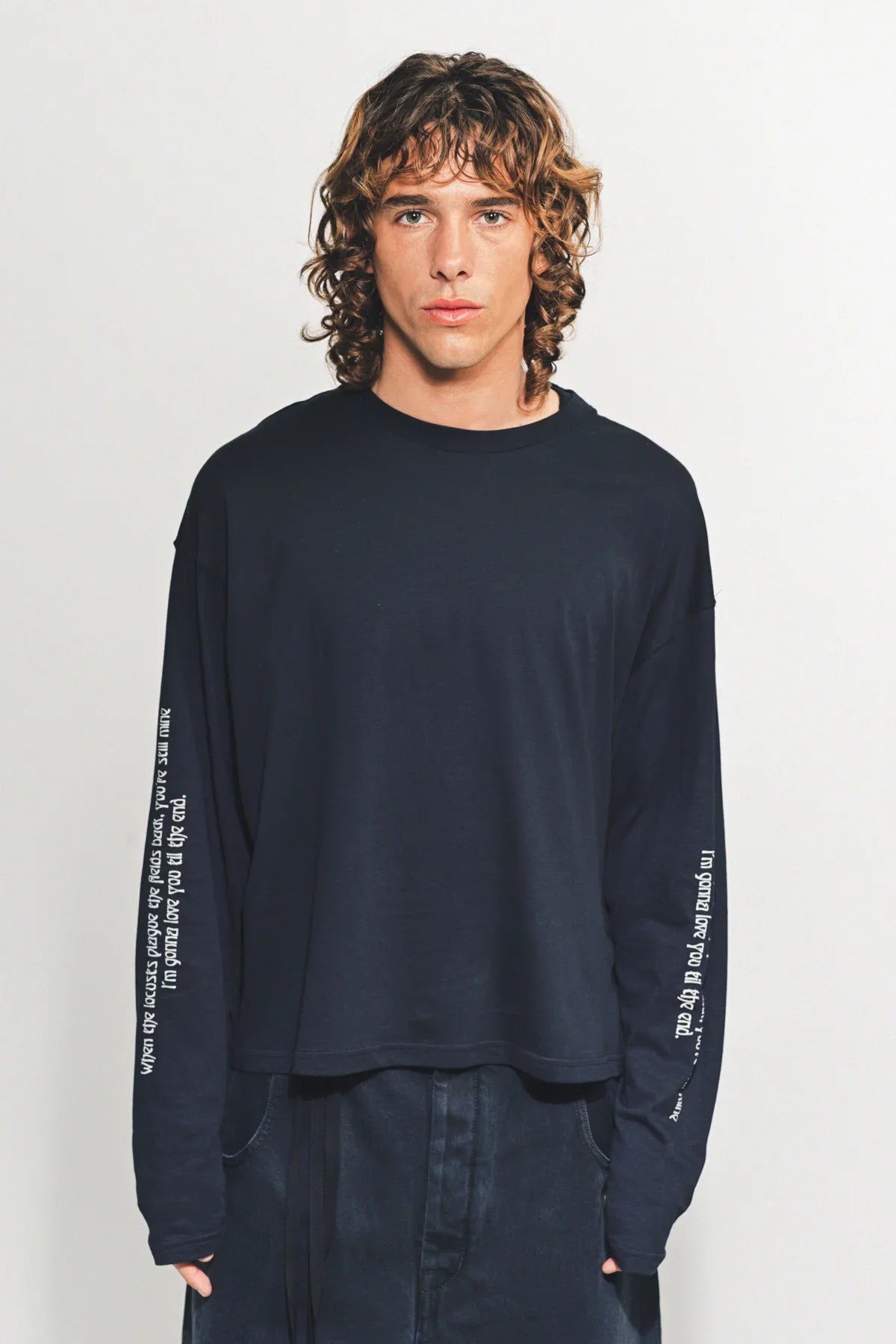 ANN DEMEULEMEESTER | EMIL "OCTOBER AND THE EYES" LONG SLEEVE TEE