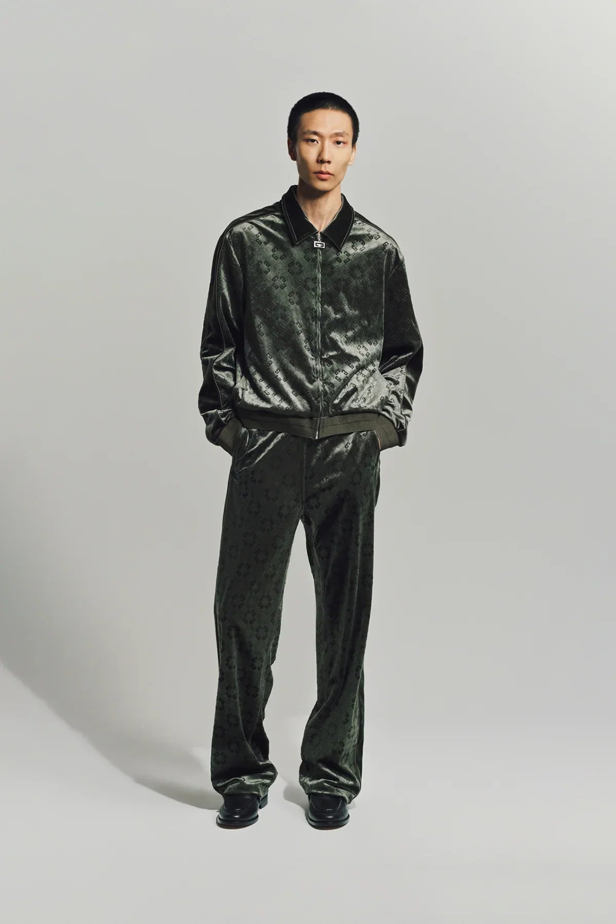 GIVENCHY | JOGGER PANTS IN MONOGRAM 72 VELVET