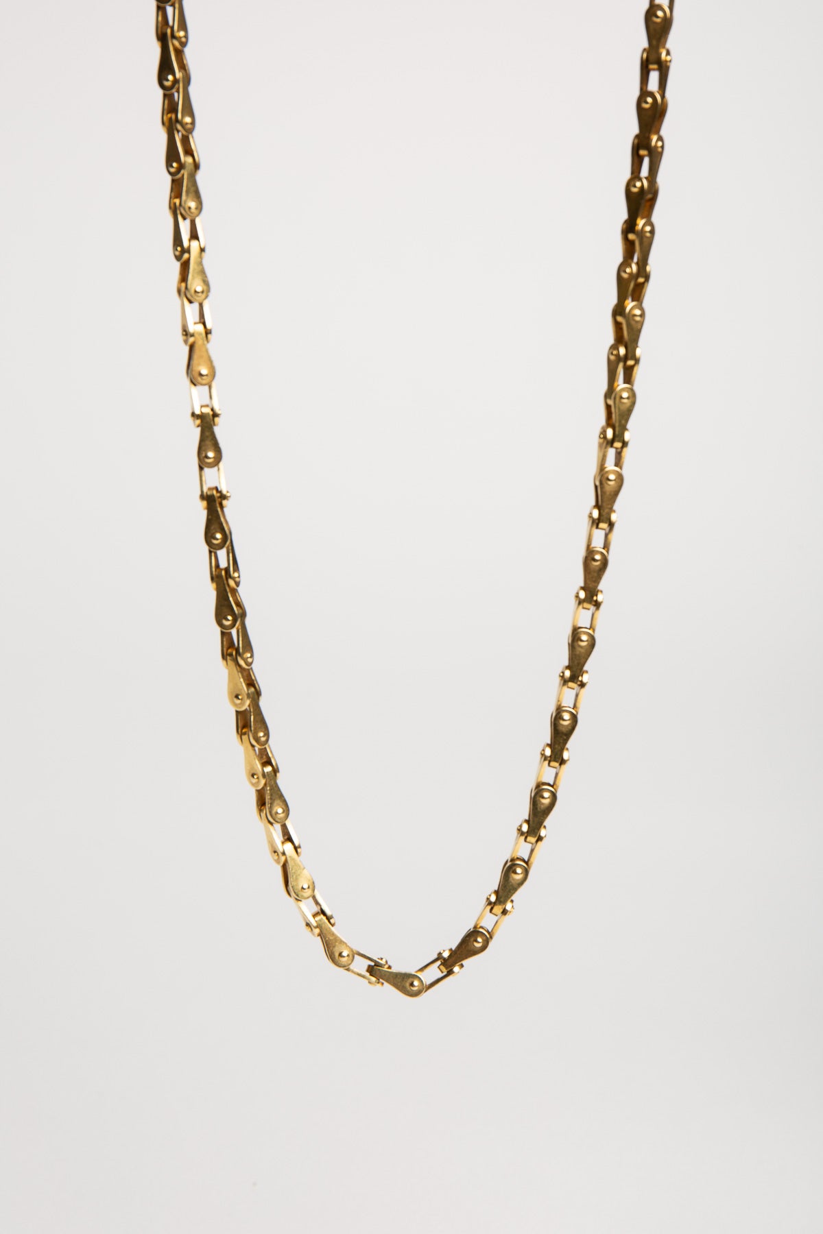 BLACK, STARR & FROST | VINTAGE 18K YELLOW GOLD NECKLACE