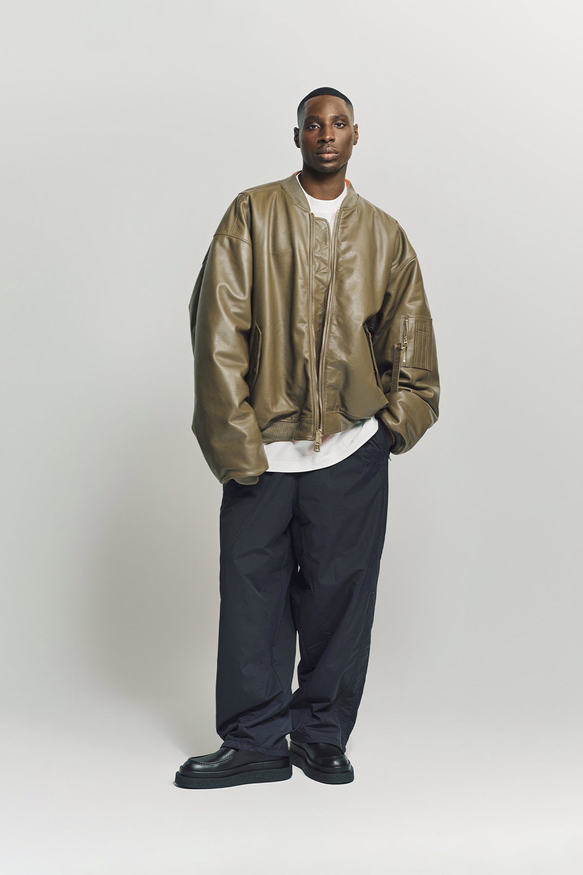 VETEMENTS | OVERSIZE LEATHER BOMBER JACKET