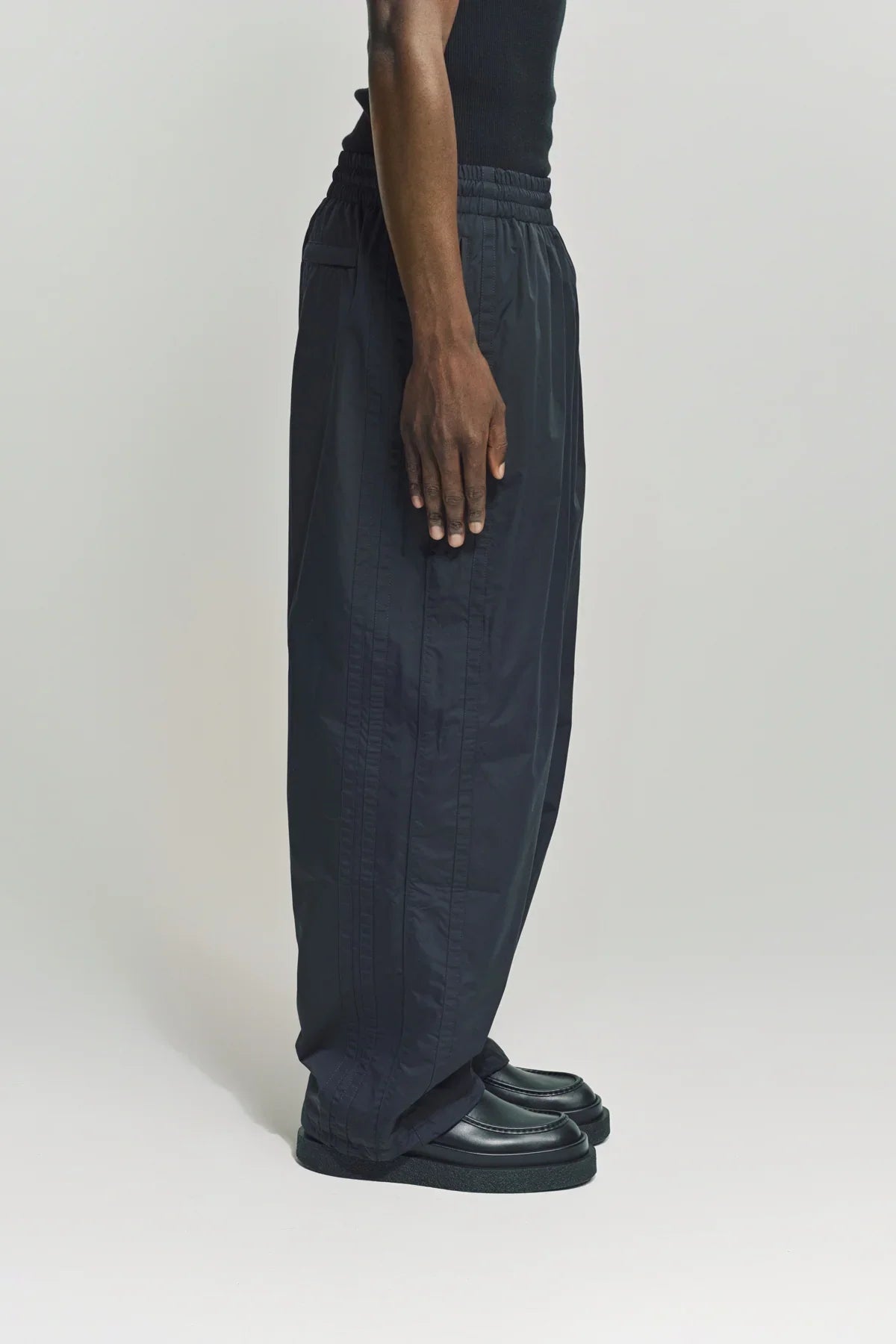 VETEMENTS | OVAL LOGO TRACKPANTS