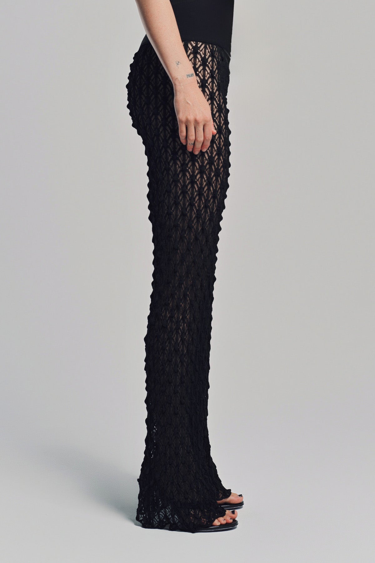 ALAÏA | LACE KNIT PANTS