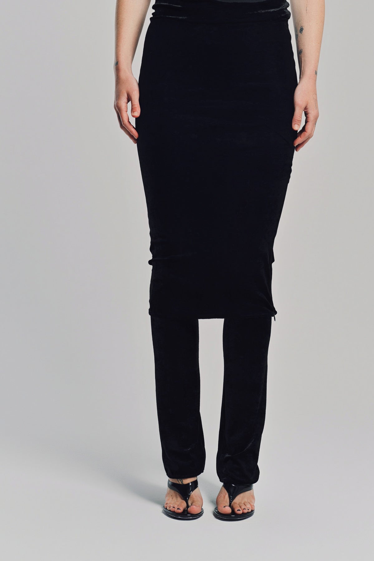 ALAÏA | VELVET SKIRT PANTS
